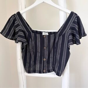 Sienna Sky Cropped Flutter Short Sleeve Navy Top SZ Small